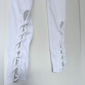 Kira Grace Goddess Corset Yoga Leggings White Size Small NWT!